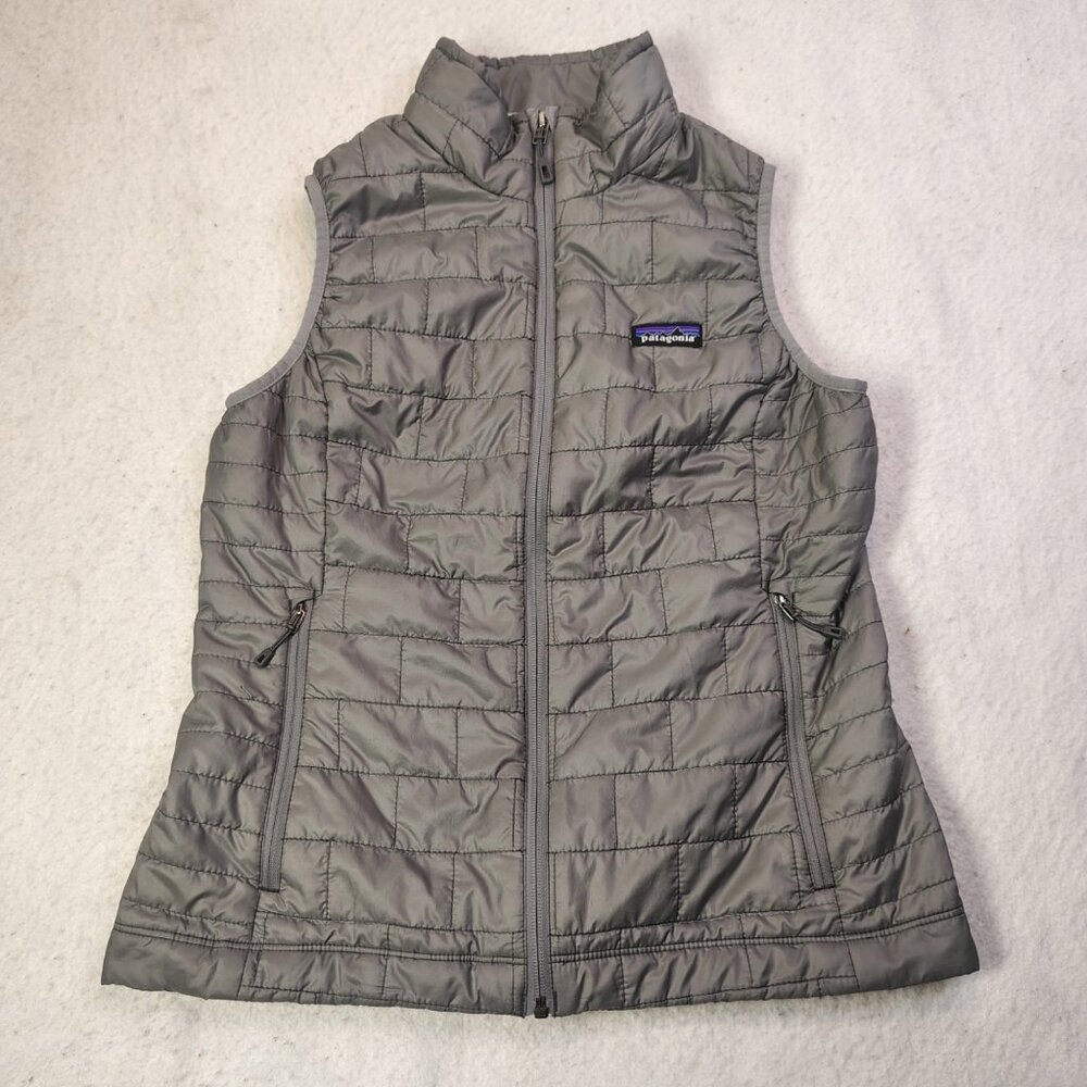 Patagonia Grey Quilted Puffer Vest women’s size M